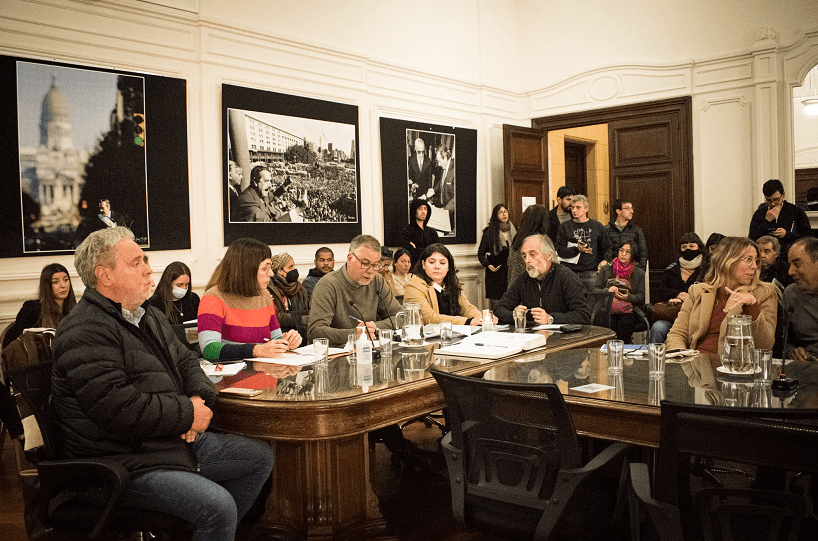 Reclamos y pedido de informes por la reapertura de la SubSede Comunal 9  
