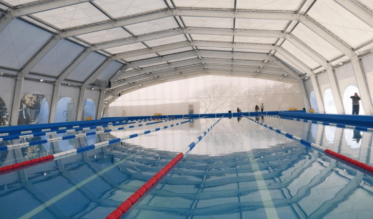 Clases de natación y aquagym en los polideportivos de la Ciudad