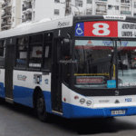 Ya se puede viajar desde la Comuna 9 a Aeroparque y a Ezeiza en transporte público