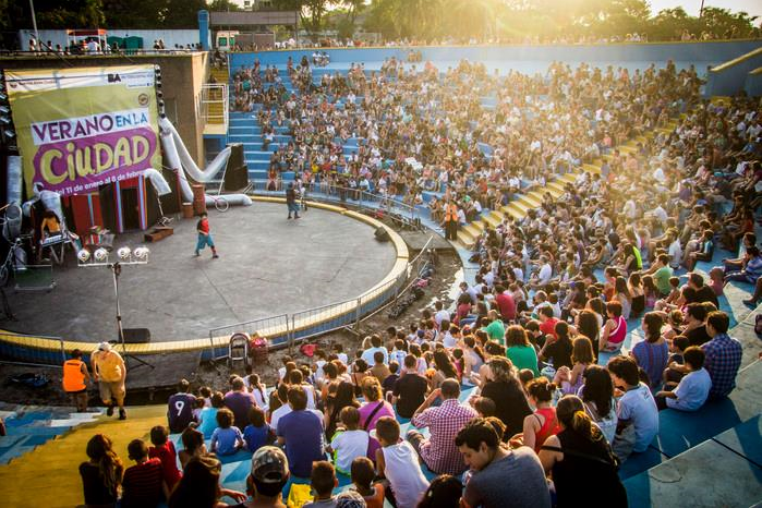 Habrá espectáculos y cine en el Anfiteatro de Mataderos