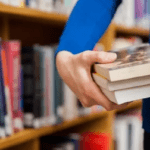 Bibliotecas Públicas. Servicios comunitarios e identidad barrial