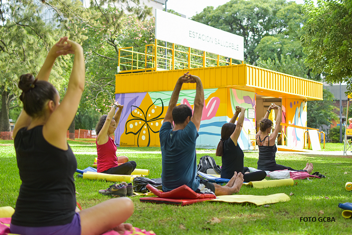 Actividades al aire libre en las Estaciones Saludables
