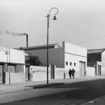 C:\Users\Liliana\Desktop\Página Liliana\Nuestro Barrio\Su historia\Fotografías\Archivo\Grete Stern, Mataderos 1951-1952.jpg