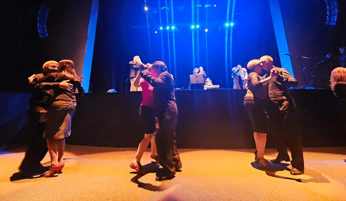 Nuevas presentaciones en el marco del Mundial de Tango en Mataderos