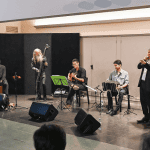 Milonga en el hall del Cine Teatro El Plata, con entrada libre
